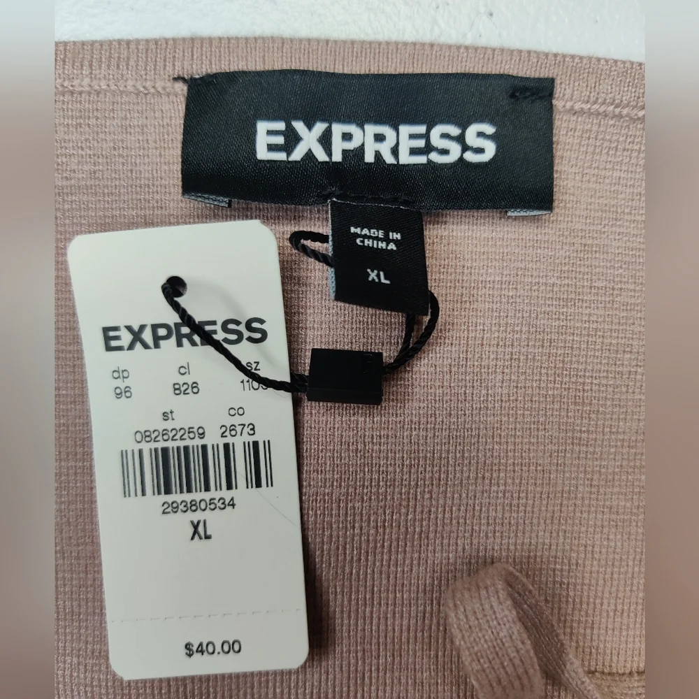 NWT Express spaghetti strap sweater knit crop top XL - Picture 3 of 3